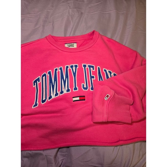 Tommy Jeans Cropped Sweatshirt Pink Blue College Logo Top - Picture 7 of 8
